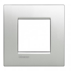 Bticino Livinglight plate AIR 2 modules tech...