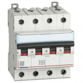 Bticino circuit breaker-4P D 40A 10kA 4 modules...