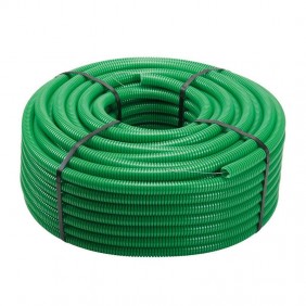 Tubo ondulado verde con tirador de alambre de...